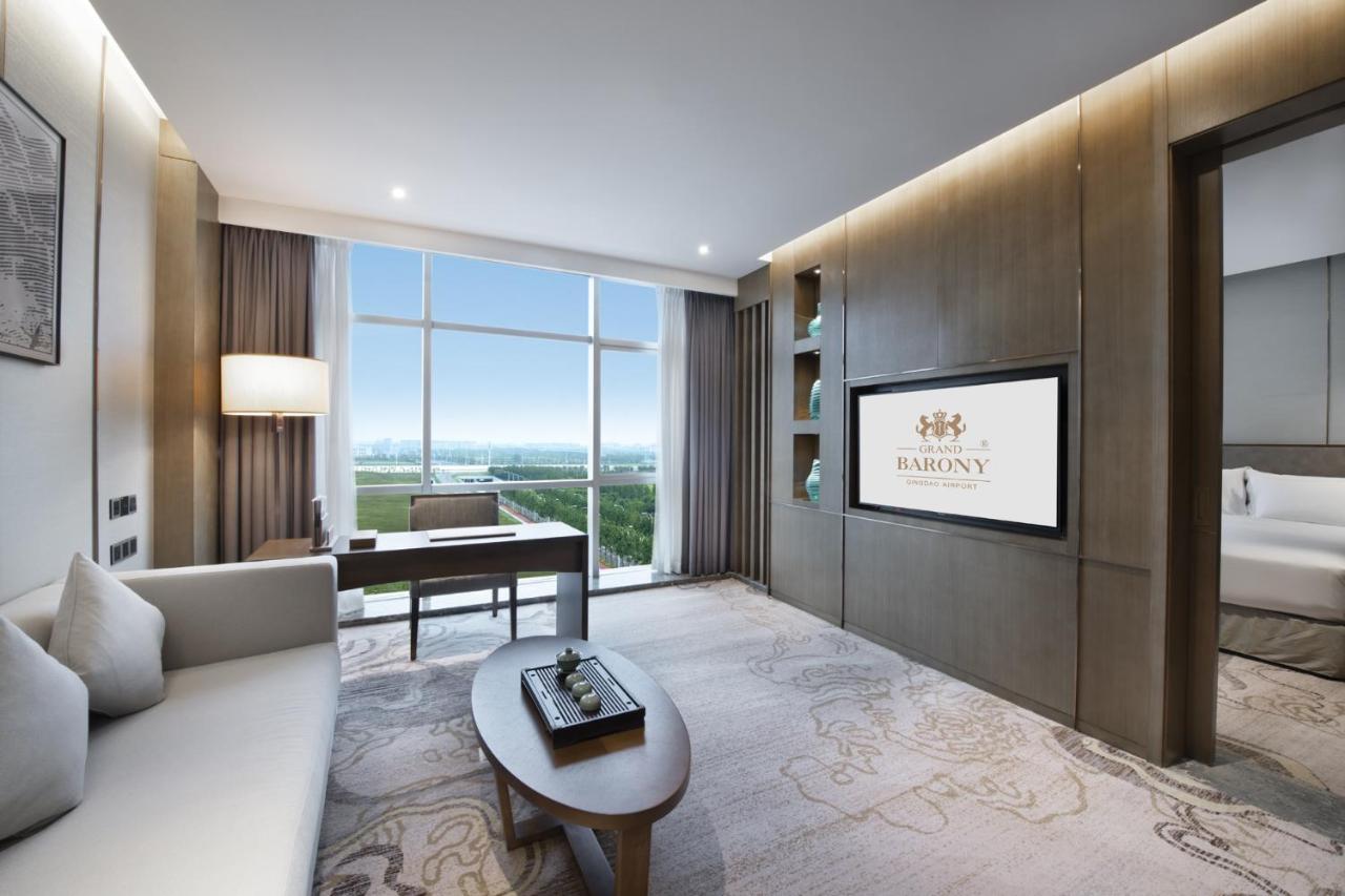 Grand Barony Qingdao Airport Hotel Экстерьер фото