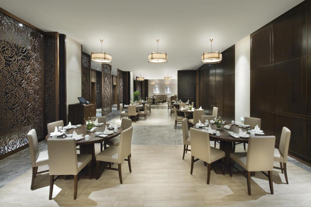 Grand Barony Qingdao Airport Hotel Экстерьер фото
