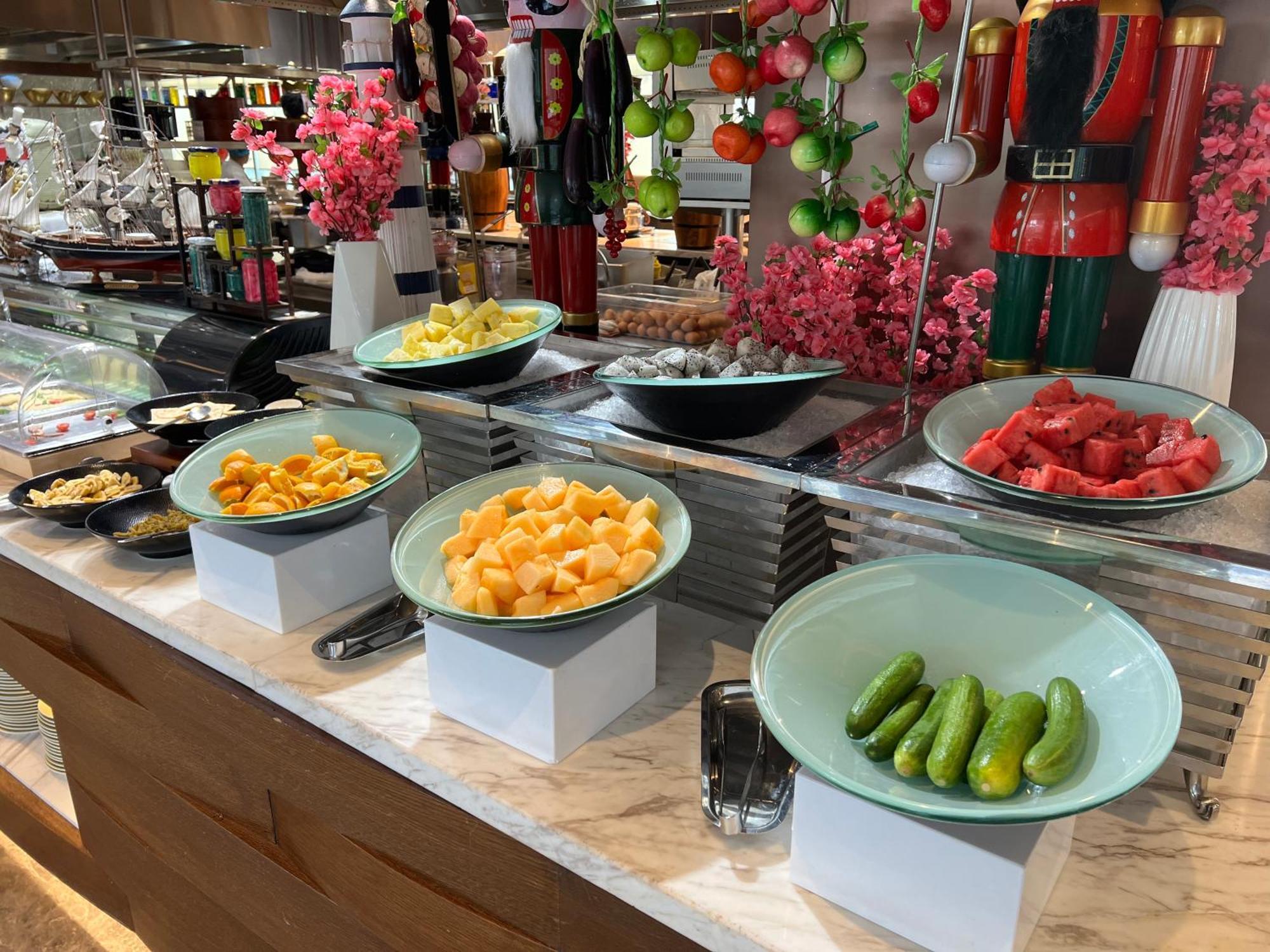 Grand Barony Qingdao Airport Hotel Экстерьер фото