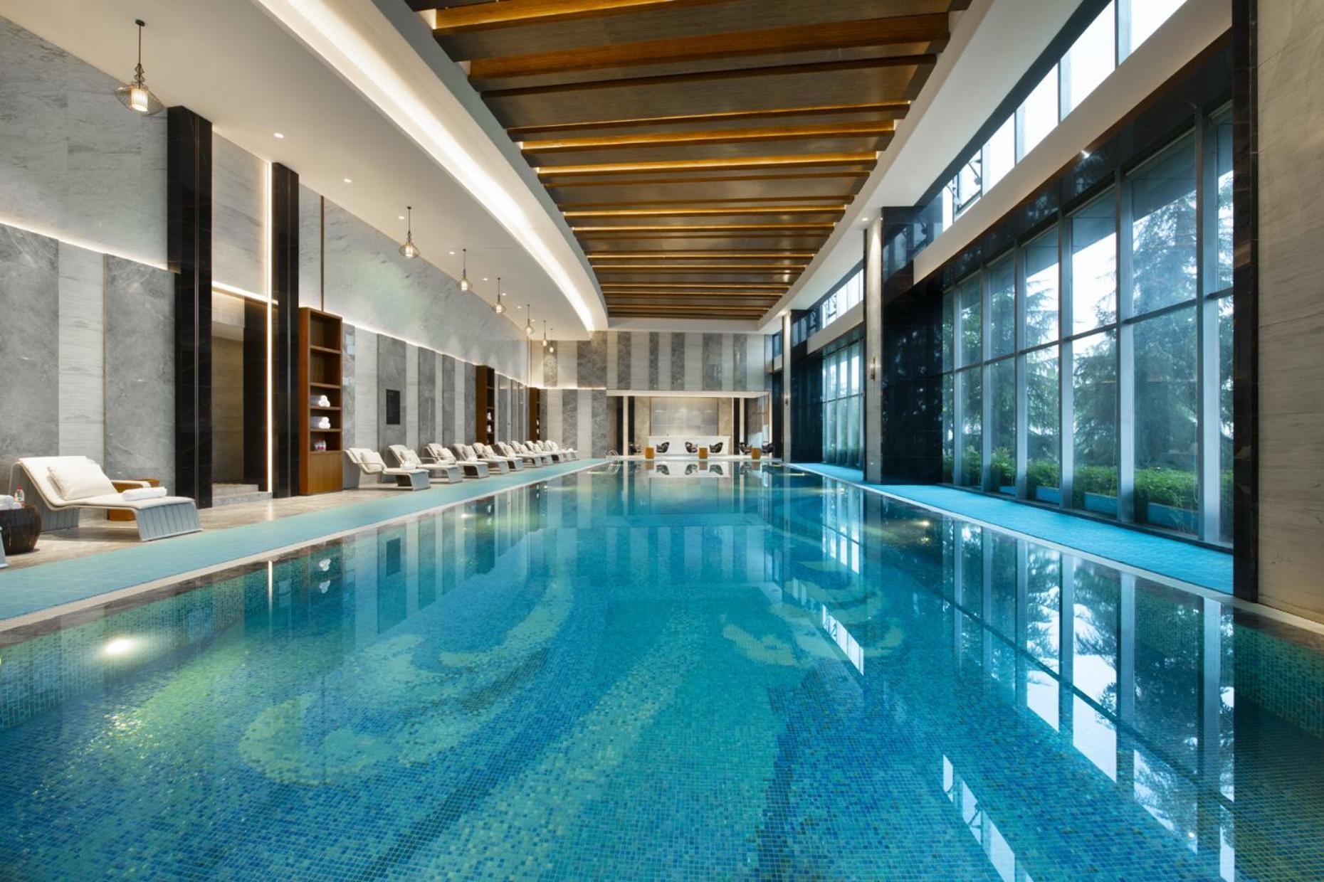 Grand Barony Qingdao Airport Hotel Экстерьер фото
